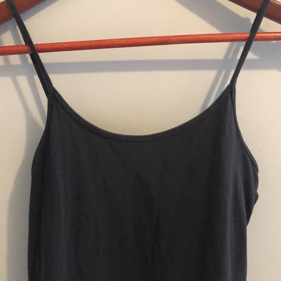🎉5/$15 🎉 Blank Essential staple Tank Top (XS) - Picture 2 of 8
